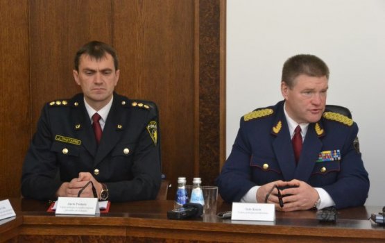 В Даугавпилсской думе собралось полицейское начальство