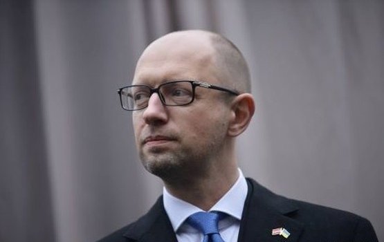 Яценюк потребовал от ЕС заблокировать «Северный поток 2»
