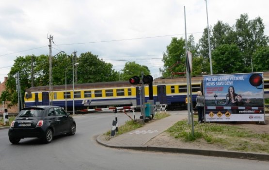 Pasažieru vilciens ��������� ������ ������ �� ��������� �� 50%