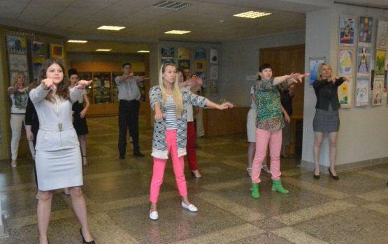 ��������� ���� ������ ������ � �������� �������