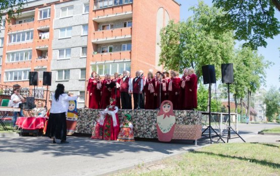 Дни славянской культуры открылись молебном и фестивалем фольклора