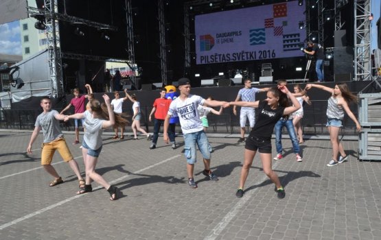 �� ������� �������� ��������� ������� (����)