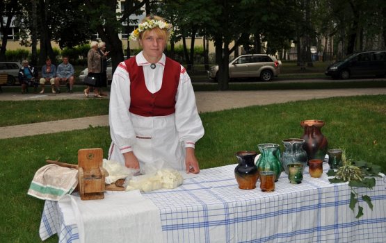 ����� ���� � ������������ ����� (����)