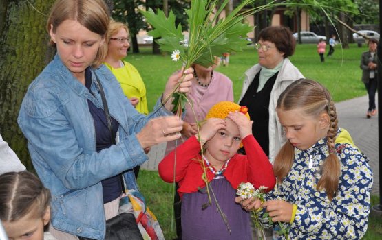 ����� ���� � ������������ ����� (����)