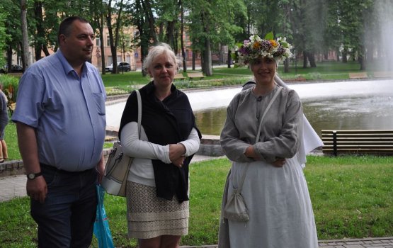 ����� ���� � ������������ ����� (����)