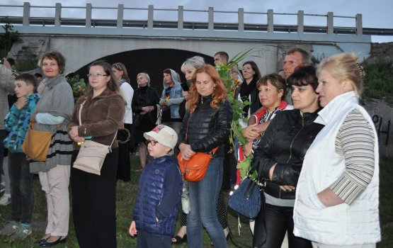 ����� ���� � ������������ ����� (����)