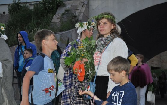 ����� ���� � ������������ ����� (����)