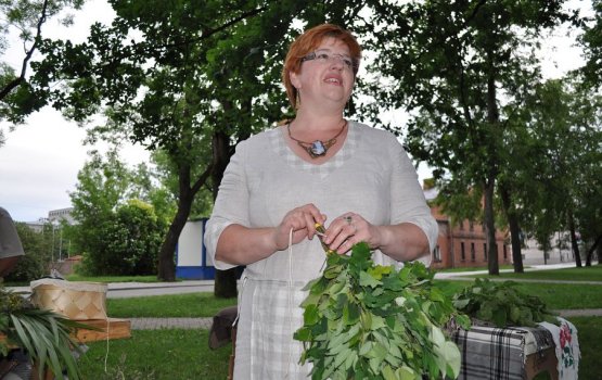 ����� ���� � ������������ ����� (����)