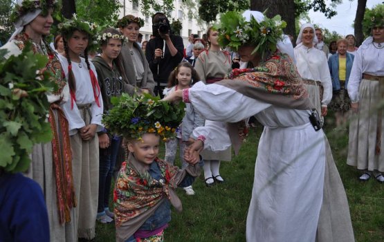 ����� ���� � ������������ ����� (����)