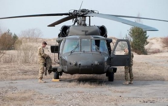 США усилят безопасность Латвии пятью вертолетами "Black Hawk"