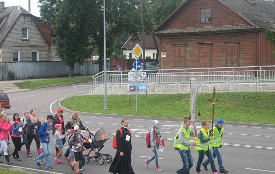 В Аглону отправились паломники из Даугавпилса (фото)
