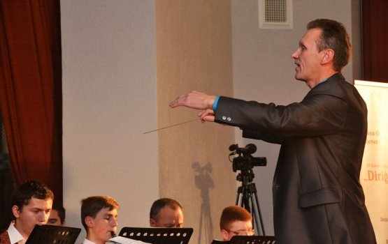 Парад дирижеров: от хабанеры до тувинских песен