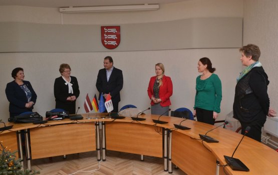 ������� �������� ����� �������� ��������� � ��������