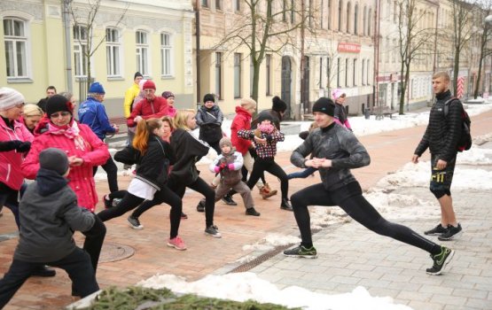 Фотофакт: "розовый забег" в Даугавпилсе