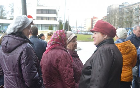 ��������: ������������ �������� �������� Maxima