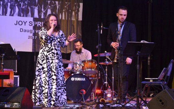 �� ������ � ����������� ������