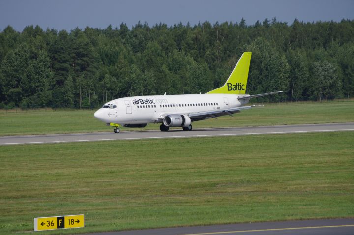 airBaltic      