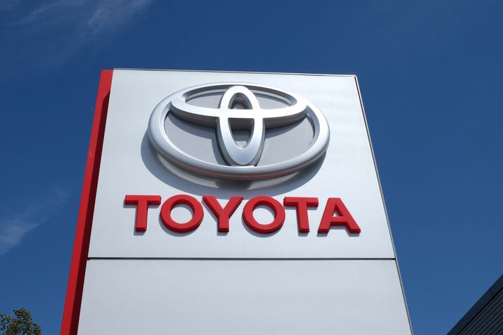 Toyota �������� ������ ��� �������� �����������