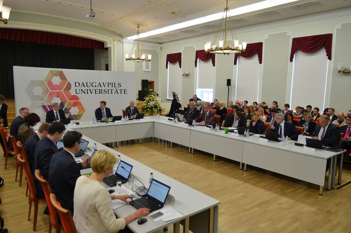 �������� ��������� ������������� � ����������� �������� � 3000 ����