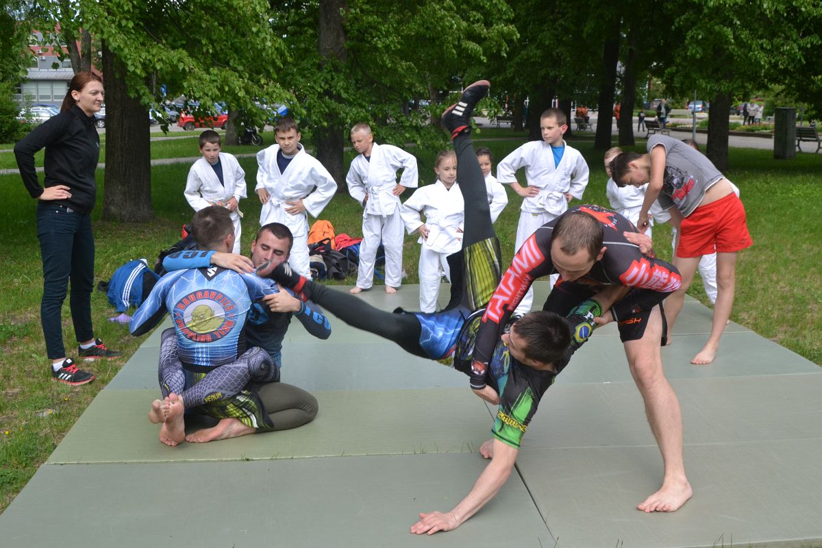 ���� ������ ����� �������� �������� ���������� � �����