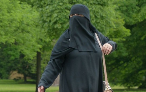 ������ ������ � �� ������������ � ������� ��������� ���� � ������������ ������