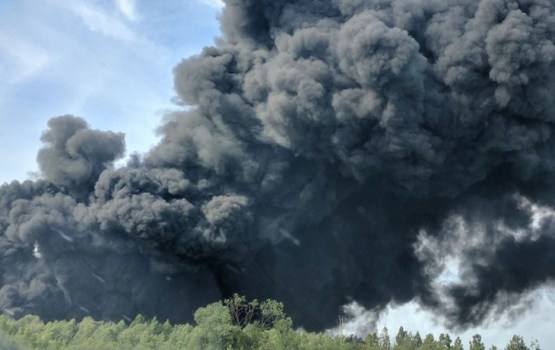 ������������� �������� 700 000 ���� �� ���������� � ������� ��������� ������ � ������