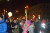 День Лачплесиса завершился факельным шествием