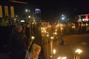 День Лачплесиса завершился факельным шествием