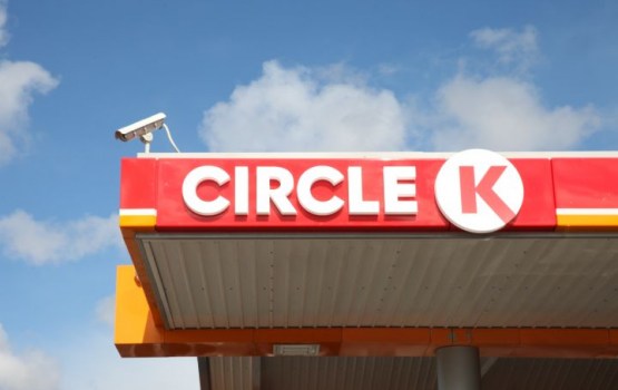 В Елгаве совершено ограбление на АЗС "Circle K" (дополнено)