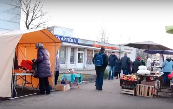 Вопрос читателя: Кто торгует бесплатно?
