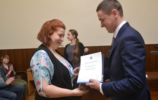 ������ ��������� ���������� ������������ �� ����������