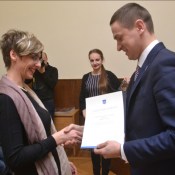 ������ ��������� ���������� ������������ �� ����������