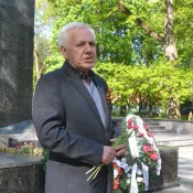 Бессмертный полк. «И встали в строй погибшие с живыми…»