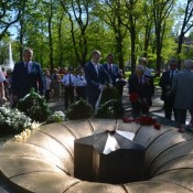 Бессмертный полк. «И встали в строй погибшие с живыми…»