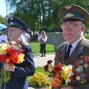 Бессмертный полк. «И встали в строй погибшие с живыми…»