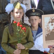 Бессмертный полк. «И встали в строй погибшие с живыми…»