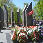 Бессмертный полк. «И встали в строй погибшие с живыми…»