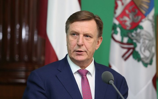Кучинскис отозвал предложение о котировке на бирже акций крупных государственных предприятий