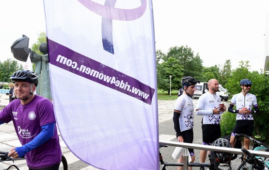 В Латвии стартовал международный веломарафон Ride 4 Women