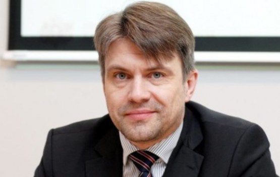 Омбудсмен: самоуправления Латвии предпочитают наказывать детей денежными штрафами