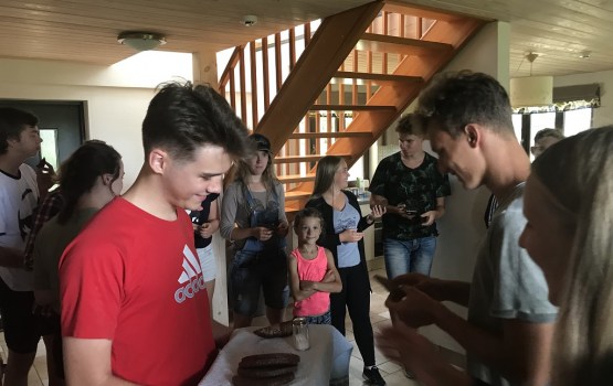 Местные школьники побывали в лагере для знатоков физики