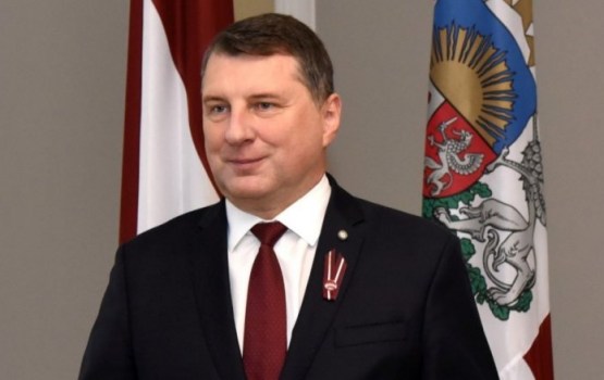 Вейонис встретится с Порошенко и примет участие в форуме памяти жертв Голодомора