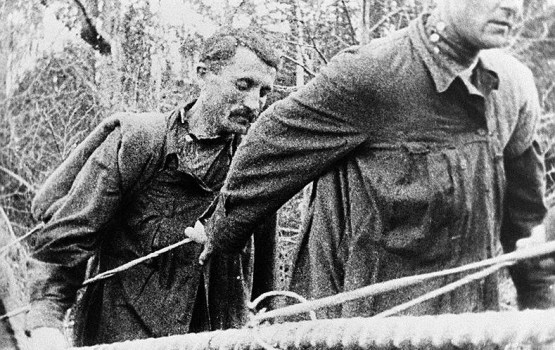 Суд разрешил директору ФСБ называть массовые расстрелы 1930-х «перегибами на местах»