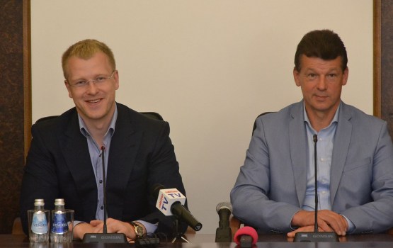 Р. Эйгим уступил место Андрею Элксниньшу
