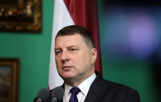 ��������� ������ �� ������������ � ���� ���������� � ����� ���������