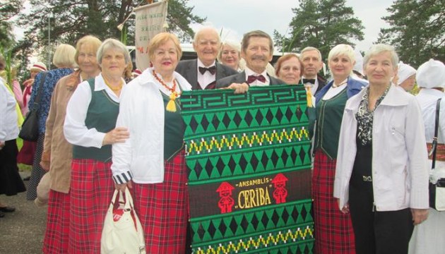 � ������ ������� ����������� ��������� ����� � ����� ��������