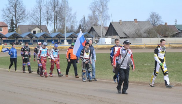 �������: �������������� ������ ������ ����� � ������