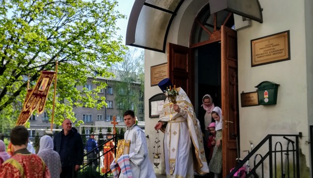 ���������� � ���������� ����� (����)