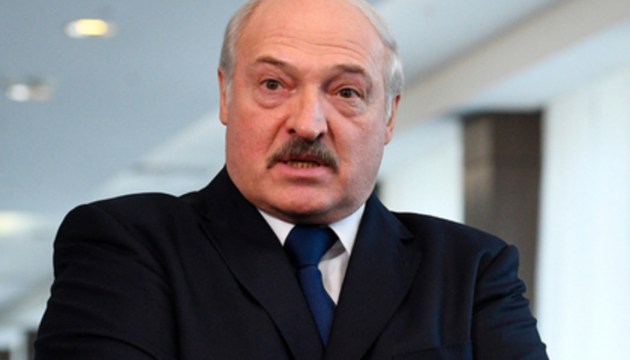 Визит Лукашенко в Латвию отложен. Что это может значить?