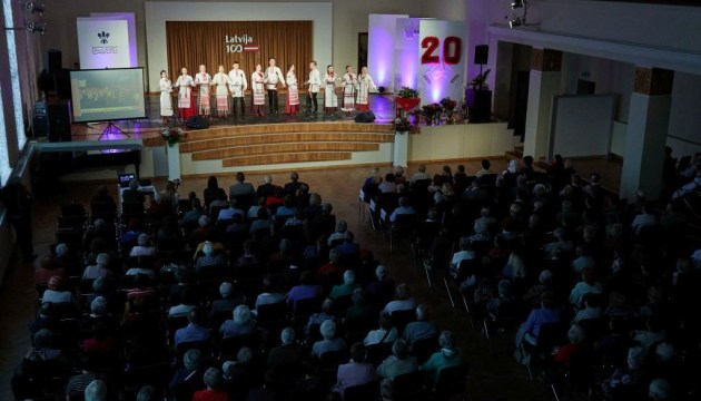 ����� ����������� �������� �������� ���� � ��������� ��������